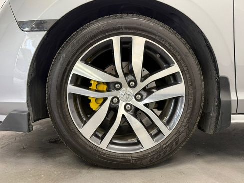 Used 2018 Honda Odyssey Touring image 77