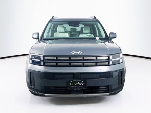 Used 2025 Hyundai Santa Fe SEL image 2