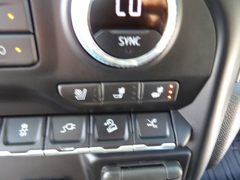 Used 2022 GMC Sierra 2500 Denali AWD/4WD image 19