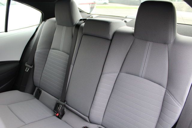 Certified 2026 Toyota Corolla SE FWD image 31