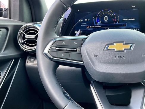 New 2027 Chevrolet Equinox LT FWD image 17