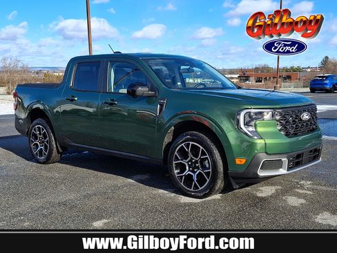 Used 2025 Ford Maverick Lariat w/ 4K Tow Package image 1