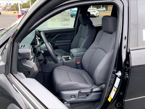 New 2026 Toyota Tacoma SR5 AWD/4WD image 9