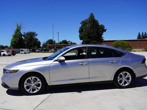 Used 2024 Honda Accord LX image 3