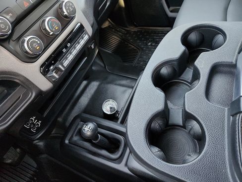 Used 2021 RAM 5500 Tradesman w/ Chrome Appearance Group image 20