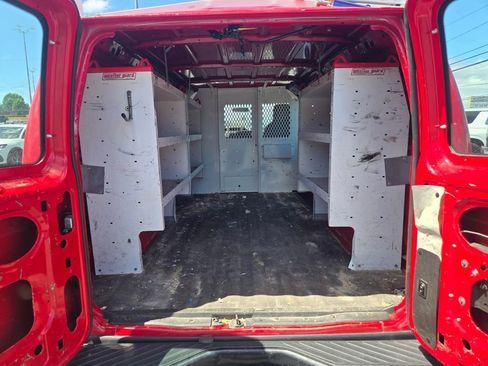 Used 2014 Ford E-350 and Econoline 350 Super Duty RWD image 10