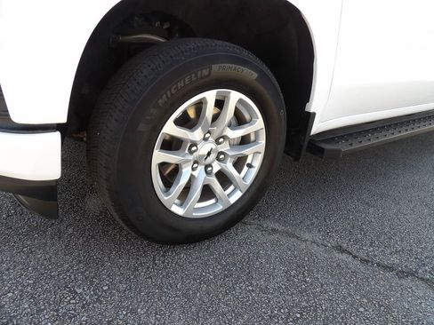 Used 2021 Chevrolet Silverado 1500 RST w/ Z71 Off-Road Package image 18