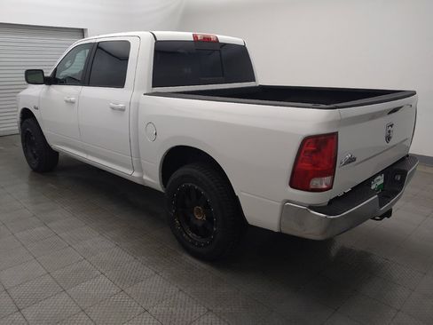 Used 2020 RAM 1500 Classic SLT w/ Luxury Group AWD/4WD image 3