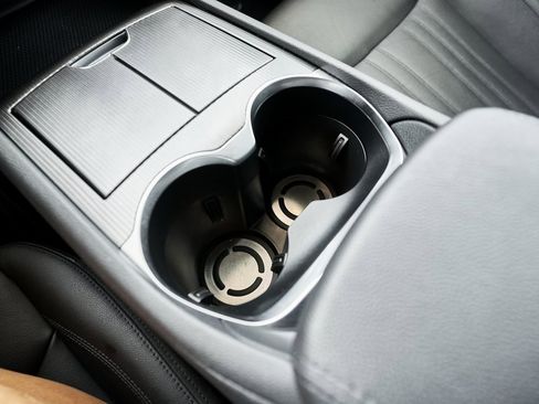 Used 2023 Maserati Grecale GT image 51