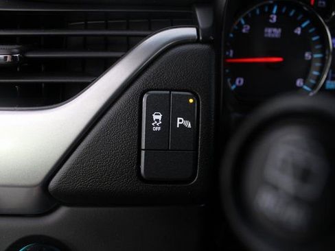 Used 2019 Chevrolet Tahoe LS image 13