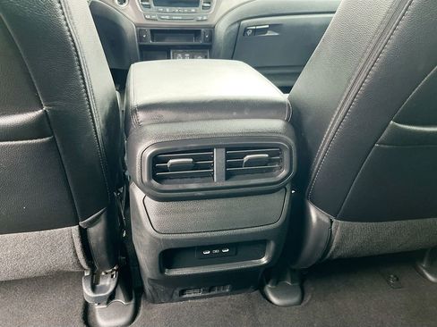 Used 2025 Honda Passport EX-L image 26