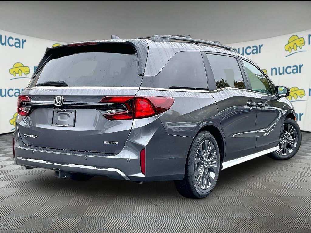 New 2027 Honda Odyssey Touring image 7
