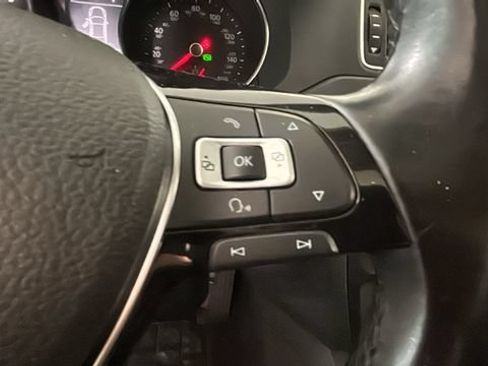 Used 2017 Volkswagen Jetta SE FWD image 16