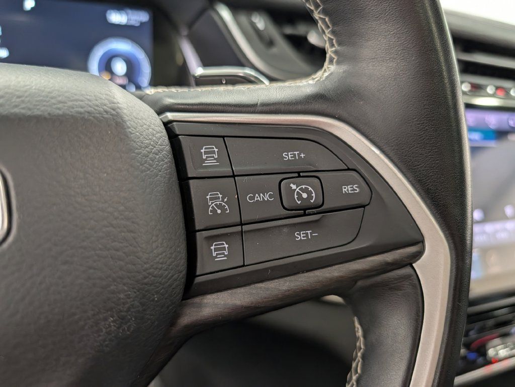 Used 2021 Jeep Grand Cherokee L Limited AWD/4WD image 20
