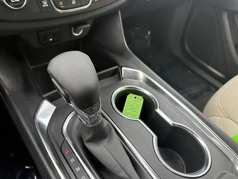 Used 2023 Chevrolet Traverse LS w/ Safety Package image 39