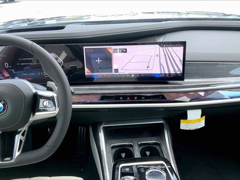 New 2025 BMW 760i xDrive w/ Executive Package image 6