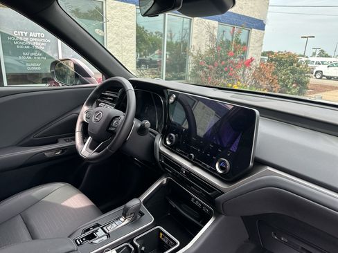 Used 2024 Lexus TX 350 FWD w/ Accessory Package (Z1) image 11