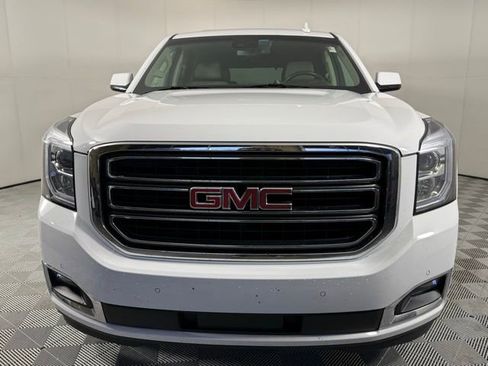 Used 2017 GMC Yukon SLT w/ Open Road Package image 12