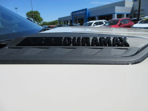 New 2026 Chevrolet Silverado 2500 Custom w/ Custom Value Package AWD/4WD image 10