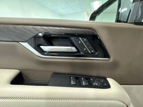 New 2026 GMC Yukon Denali w/ Sun & Power Step Package RWD image 16