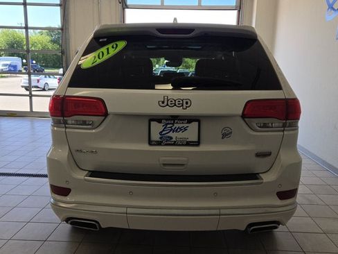 Used 2019 Jeep Grand Cherokee Summit AWD/4WD image 11