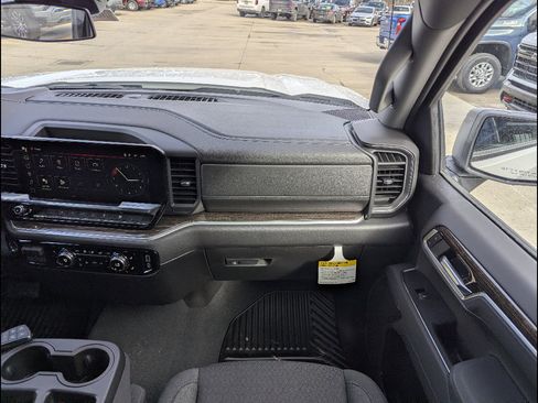 New 2026 GMC Sierra 1500 Elevation image 4