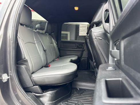 Used 2022 RAM 3500 Tradesman AWD/4WD image 19