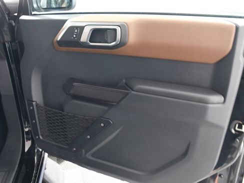 Used 2024 Ford Bronco Outer Banks AWD/4WD image 18