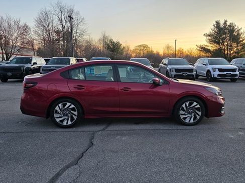 Used 2024 Subaru Legacy Limited AWD/4WD image 9