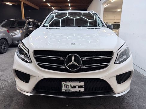 Used 2018 Mercedes-Benz GLE 43 AMG GLE 43 Sport Utility 4D image 3