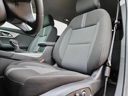 New 2025 Chevrolet Blazer LT w/ Driver Confidence Package image 4