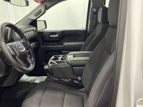 Used 2022 GMC Sierra 1500 Pro w/ Trailering Package image 3