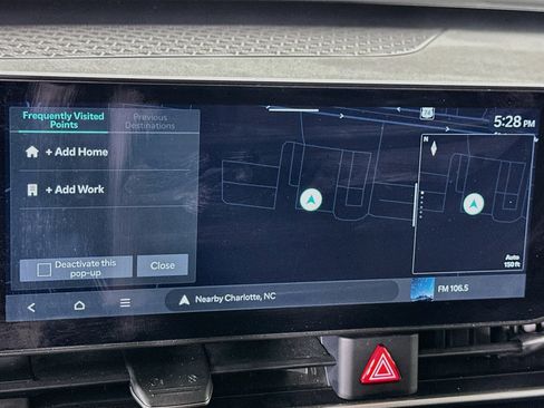 Used 2025 Kia Carnival FWD image 22