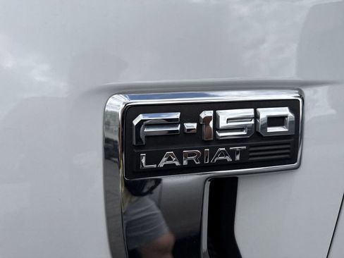 Used 2021 Ford F150 Lariat w/ Equipment Group 501A Mid image 11