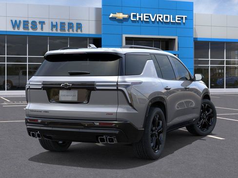 New 2027 Chevrolet Traverse RS w/ LPO, Floor Liner Package AWD/4WD image 4