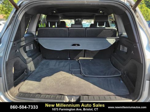 Used 2022 Mercedes-Benz EQB 350 4MATIC image 31