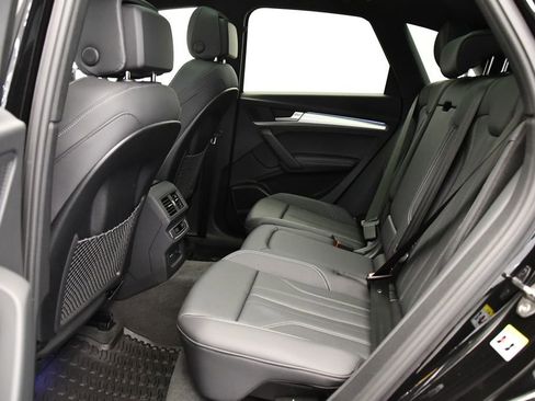 Certified 2025 Audi Q5 2.0T Premium Plus image 43