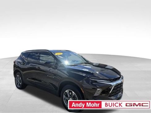 Used 2024 Chevrolet Blazer LT w/ Convenience Package FWD image 1
