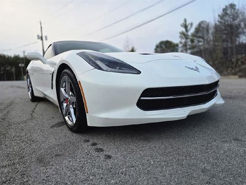 Used 2015 Chevrolet Corvette Stingray Coupe image 14