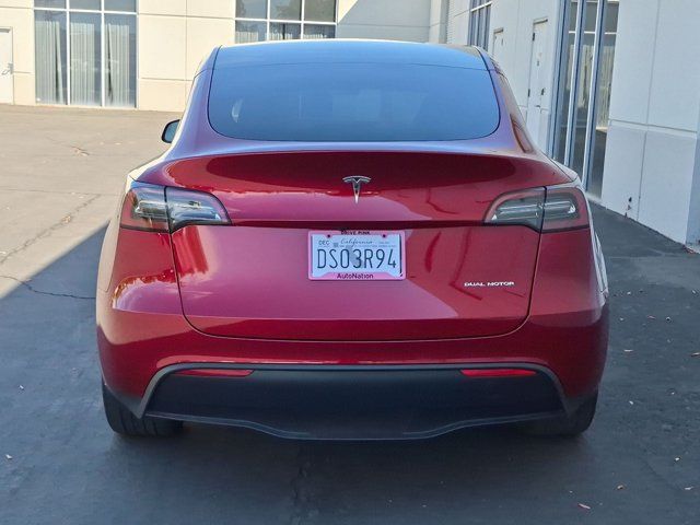 Used 2024 Tesla Model Y Long Range AWD/4WD image 7