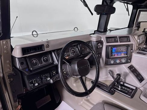 Used 2003 HUMMER H1 4-Door Open Top AWD/4WD image 10