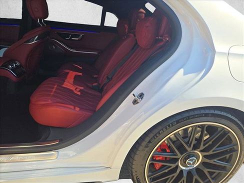 Used 2024 Mercedes-Benz S 63 AMG S image 19