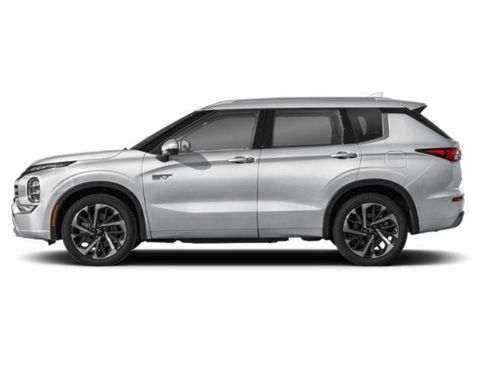 Used 2025 Mitsubishi Outlander 4WD Plug-In Hybrid image 3
