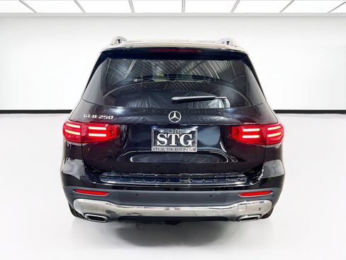 Used 2024 Mercedes-Benz GLB 250 image 5