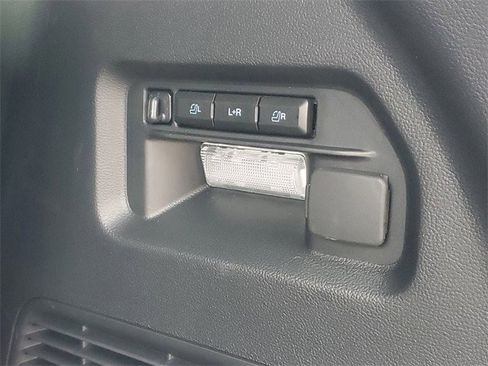 New 2026 Ford Explorer Platinum w/ LUX Leather Package image 9