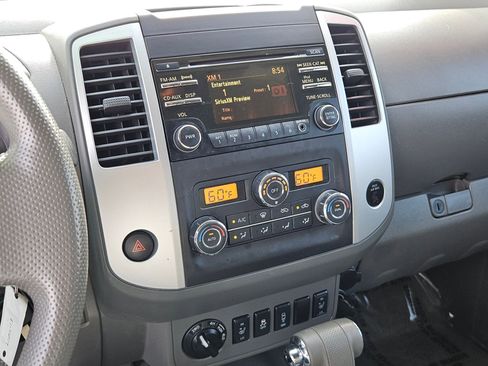 Used 2014 Nissan Frontier SV w/ SV Value Truck Package image 19