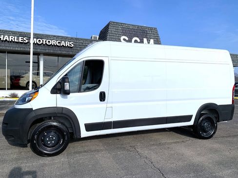 Used 2021 RAM ProMaster 2500 image 2