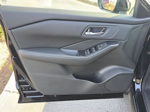 New 2026 Nissan Rogue SV w/ Cold Weather Package FWD image 15