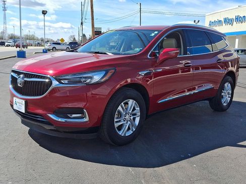 Used 2019 Buick Enclave Essence image 3