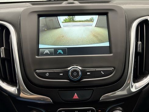 Used 2018 Chevrolet Equinox LT image 37